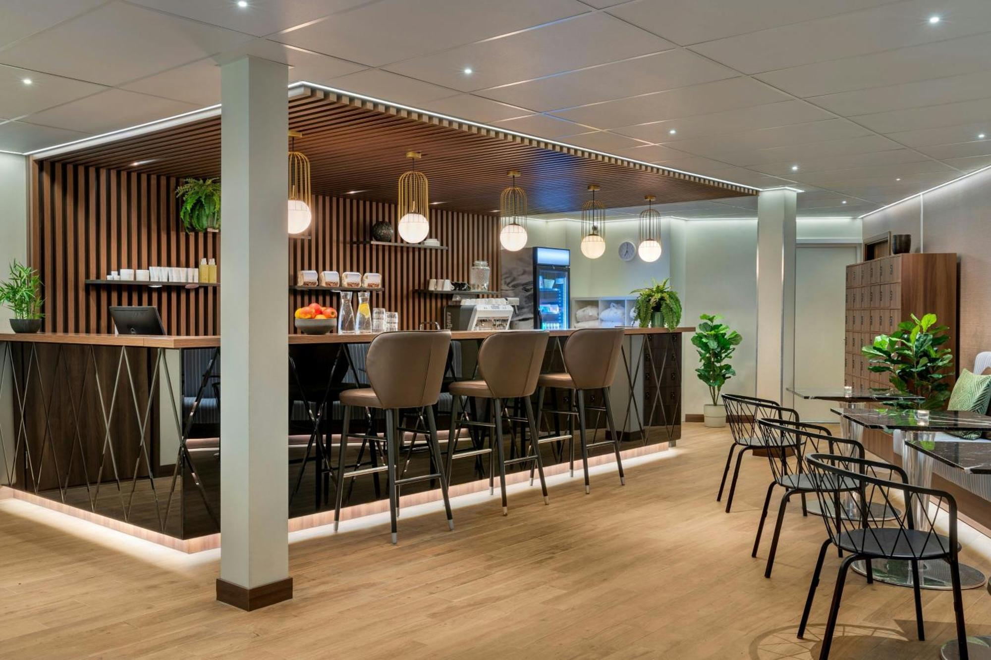 Ac Hotel By Marriott Stockholm Ulriksdal Solna Ngoại thất bức ảnh